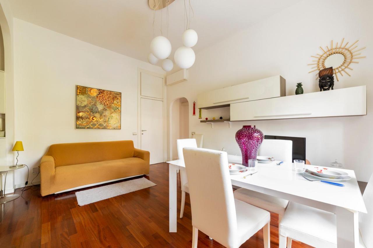 Milano Calvairate Balcony Apt Exterior photo